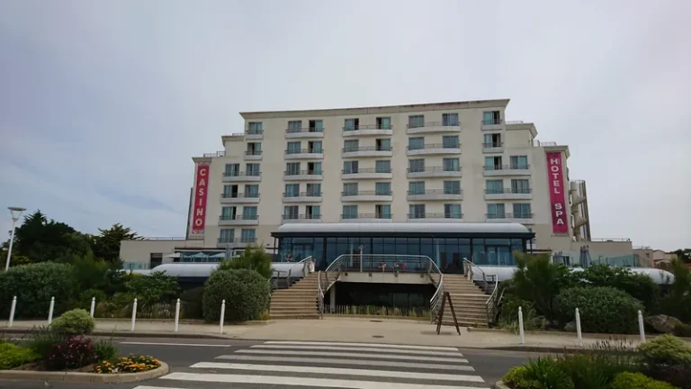 Front view of the casino hotel complex at Casino JOA de Saint-Brevin l'Océan