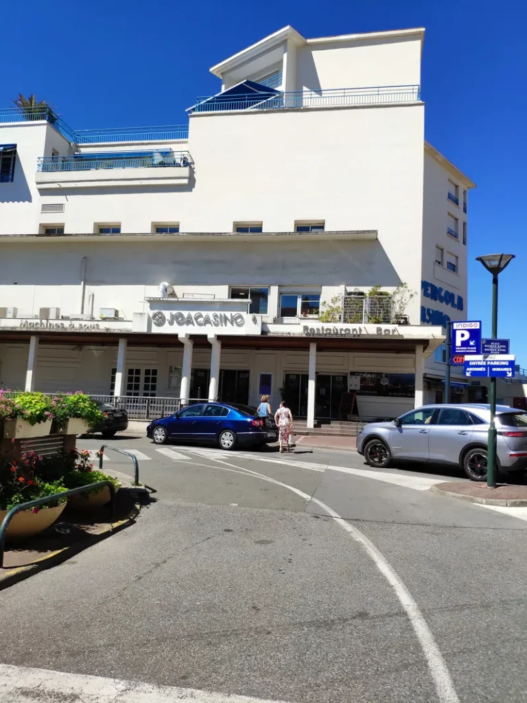 Parking area outside the main entrance to Casino JOA de Saint-Jean-de-Luz