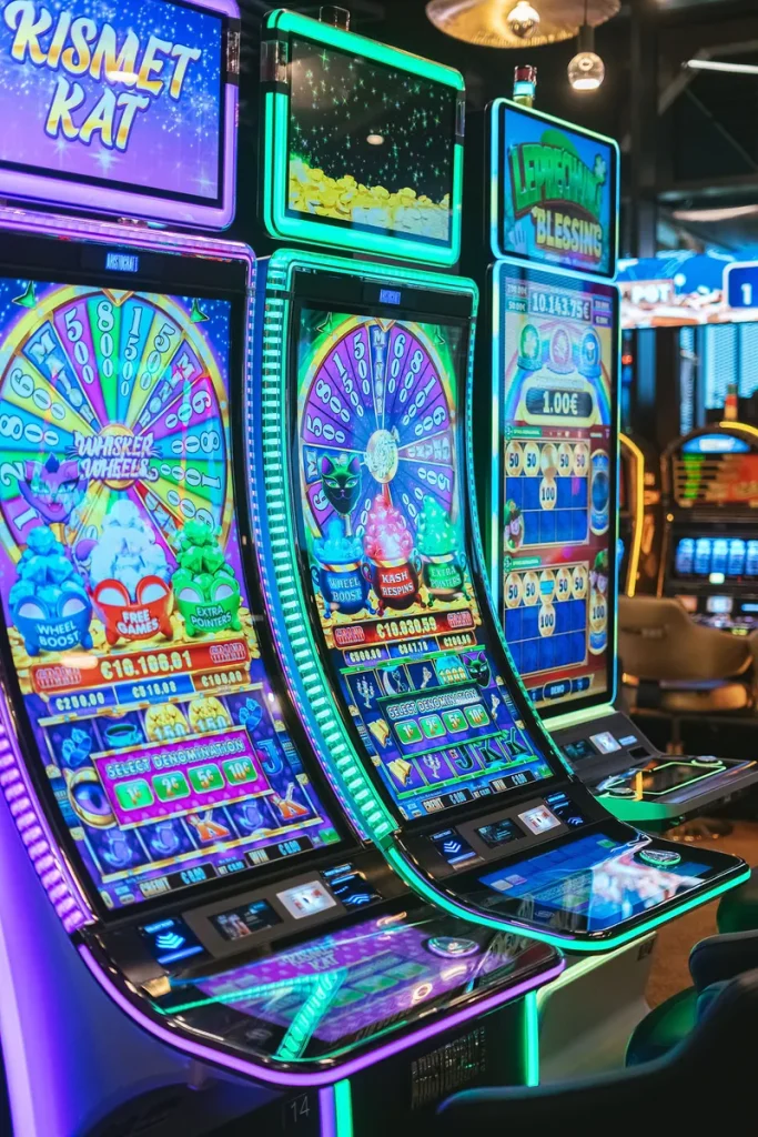 Machines à sous lumineuses au Casino Partouche Cabourg