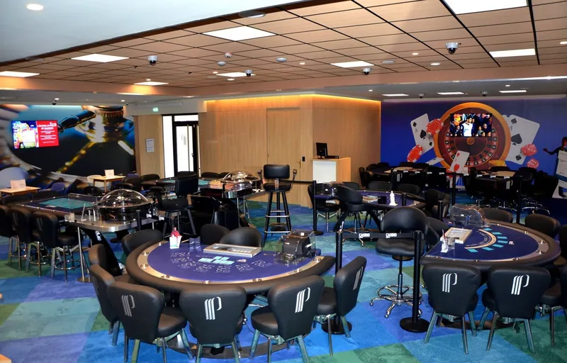 Tables de jeu au Casino Partouche Dieppe